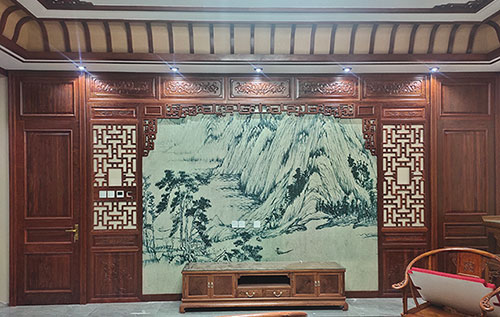 武山中式仿古别墅客厅背景墙花格木作装饰